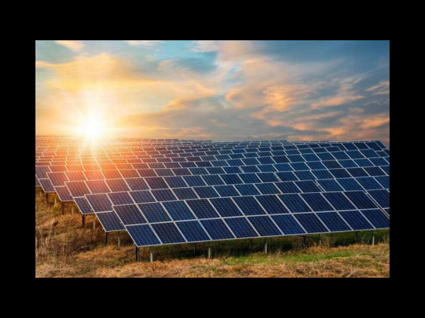 The growth rate of China‘s distributed PV in the first three quarters exceeded the expectation that the price of silicon material stabilized or will drive the PV installation in the fourth quarter to speed up again