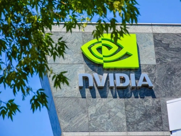 The demand for AI top spec chips skyrocketed, with reports of NVIDIA urgently pursuing advanced packaging capacity from TSMC