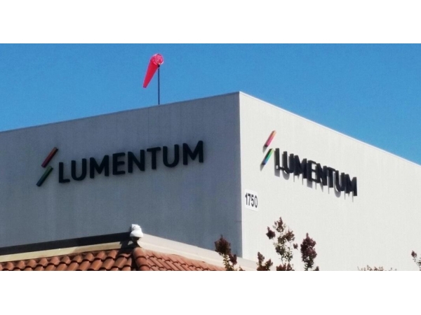 Lumentum announced a new round of job cuts and shifted production to Thailand